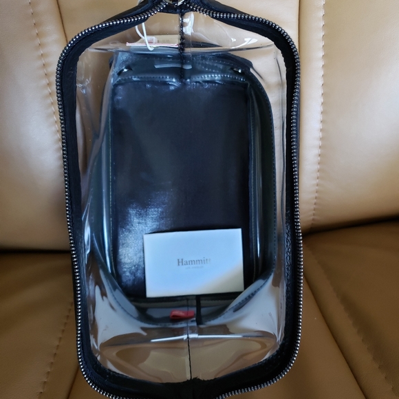 NWT Hammitt Clear Kit - Picture 1 of 4